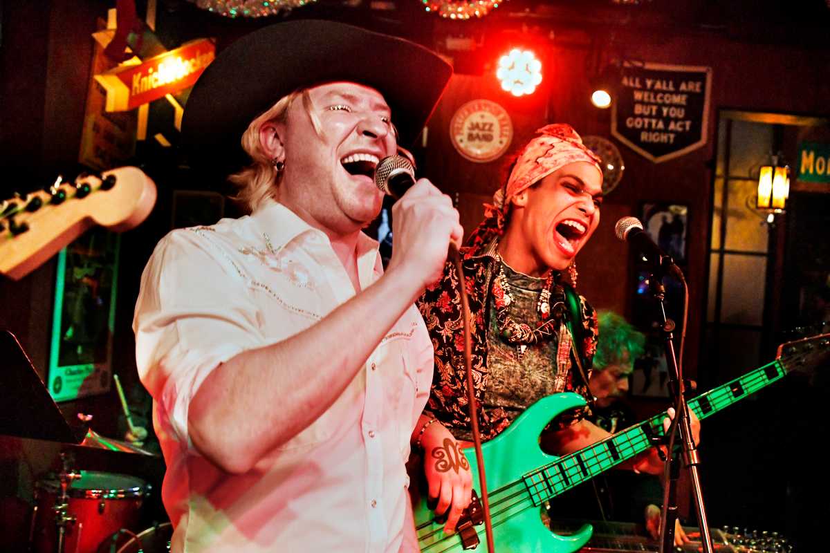'Because I am country': Paisley Fields challenges country music norms with raw songs and a deeply personal journey 10