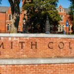 Amministrazione Trump indaga sull'università femminile Smith College per politica transgender