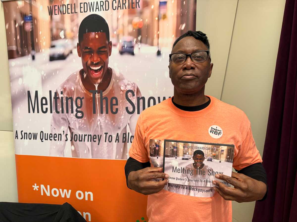 Autori queer e lettori appassionati si incontrano alla 14ª Fiera del Libro Arcobaleno di New York