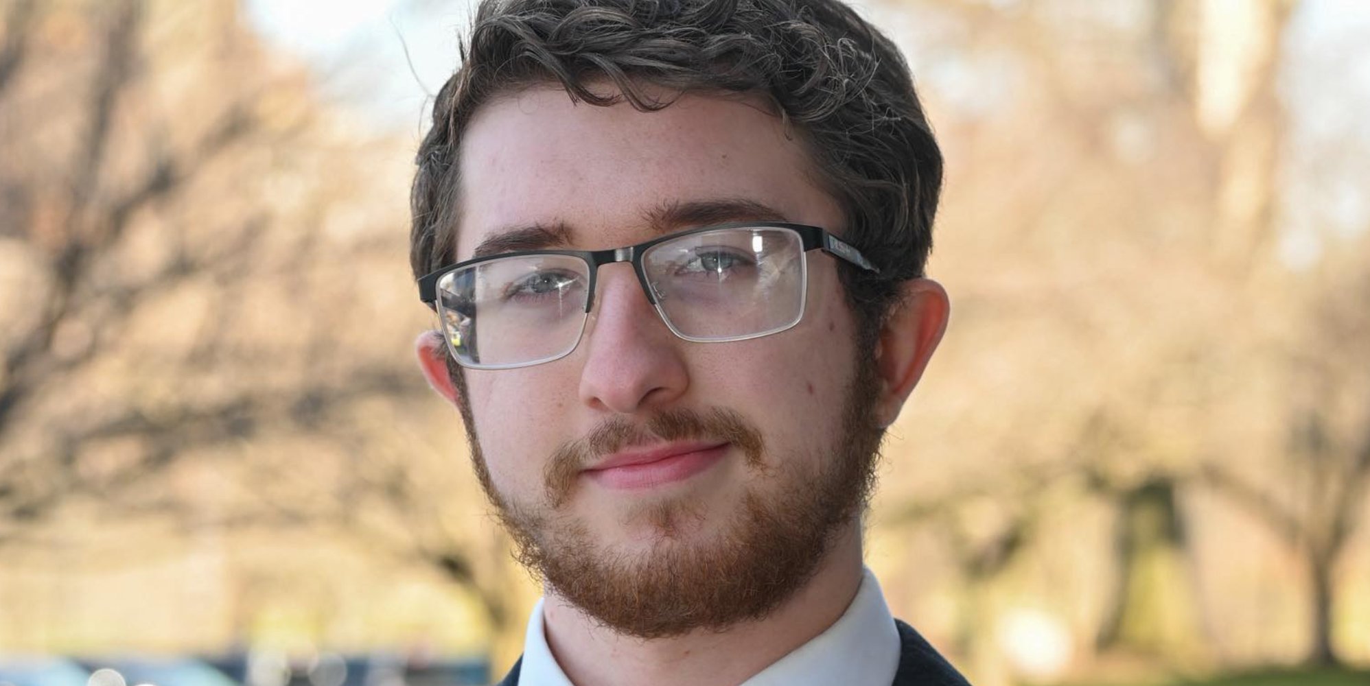 Candidato GOP resta fedele al messaggio anti-Pride nonostante le polemiche
