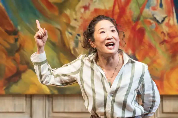 Sandra Oh in "The Misanthrope" al National Theatre.