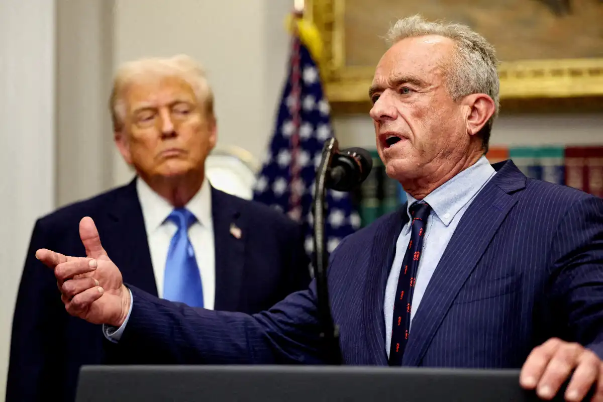 L'amministrazione Trump finalizza le restrizioni al finanziamento di Medicaid e CHIP per le cure di affermazione di genere nei giovani