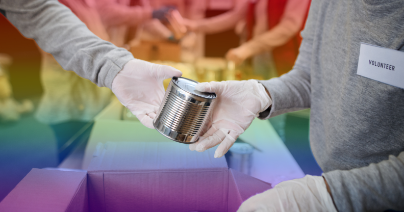 Pastore cristiano mostra scaffali vuoti della banca alimentare dopo aver rifiutato donazioni dai sostenitori LGBTQ+