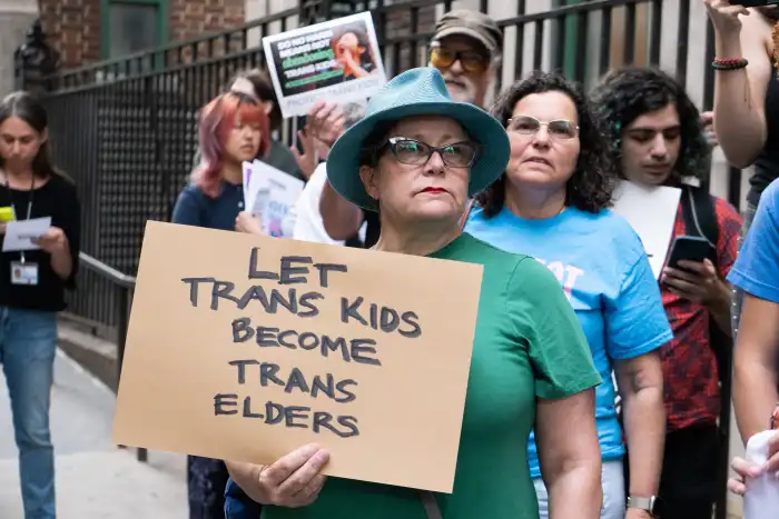 Sending a message to Mount Sinai and the Department of Justice.