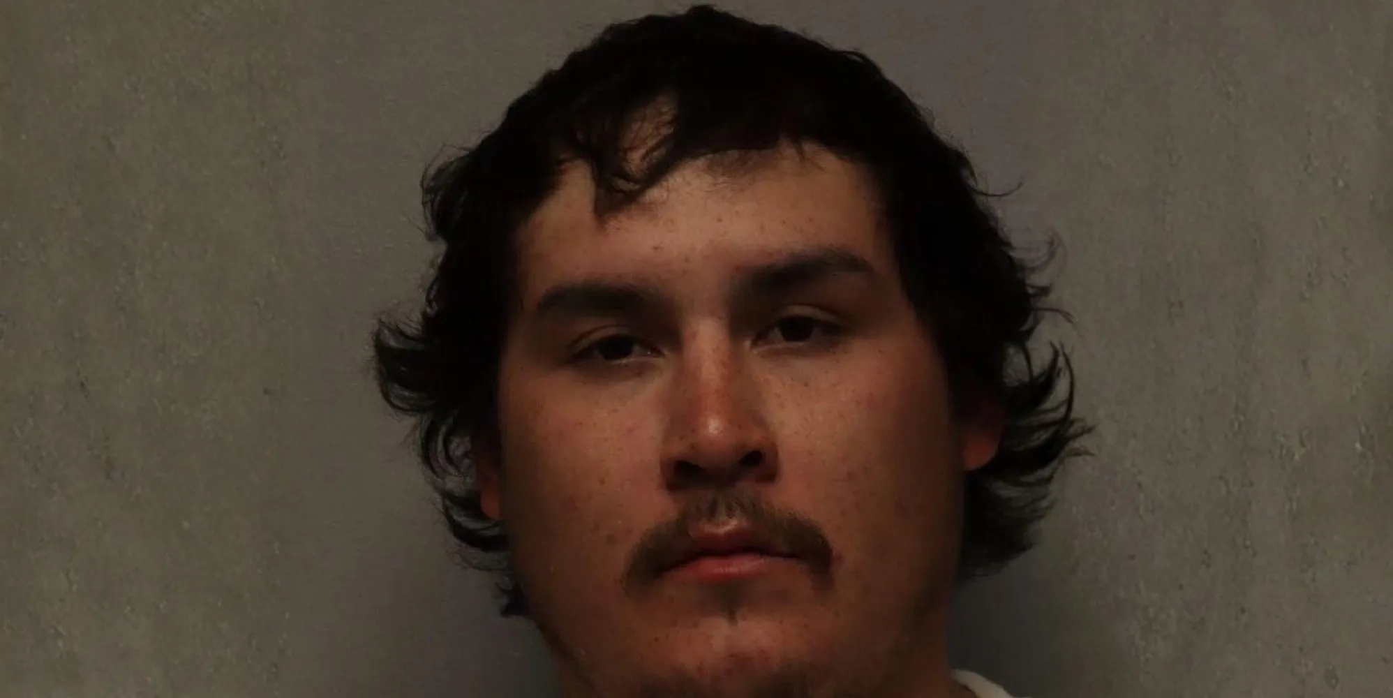 Un uomo del Minnesota accusato dopo presunta aggressione omofoba con bottiglia rotta