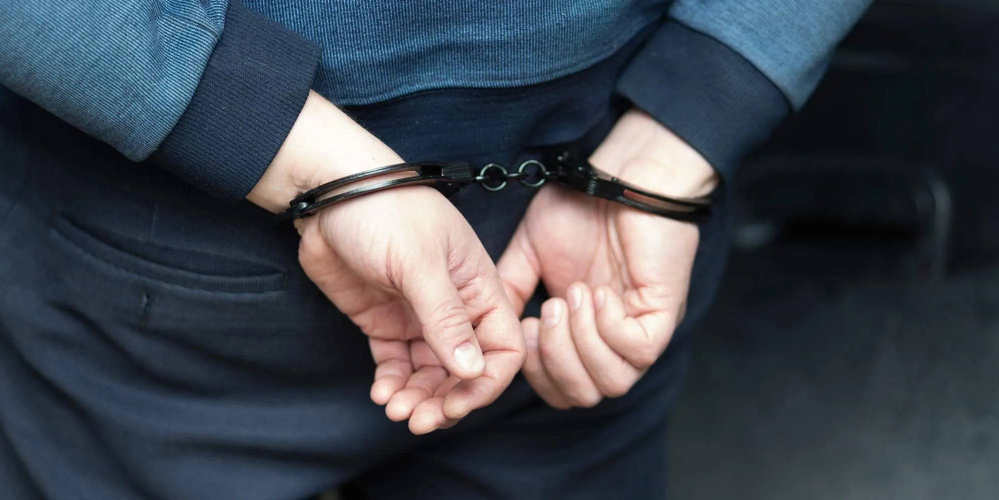 Arrestato in Arizona per presunta minaccia di investire una parata del Pride con un U-Haul e aprire il fuoco