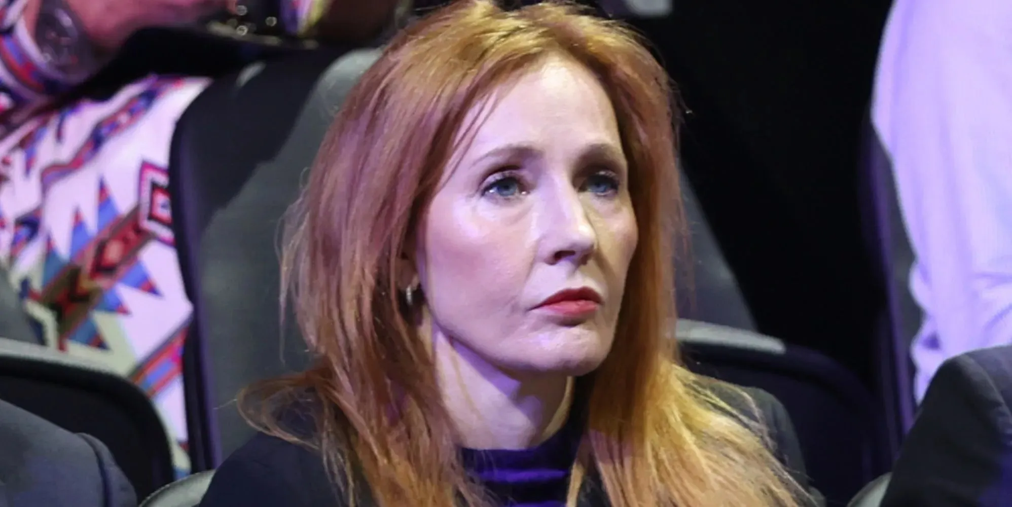 JK Rowling afferma che l'attivismo transgender sia elitario e che le sue opinioni sul genere non siano cambiate